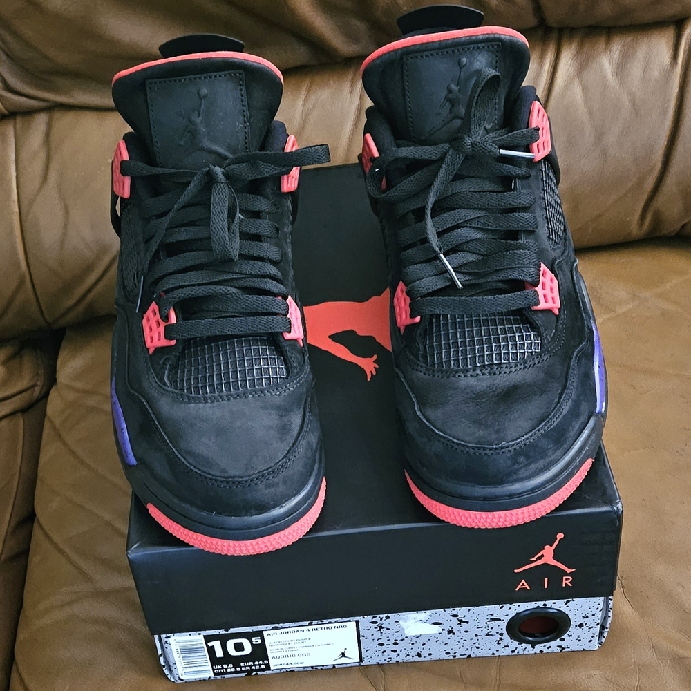 Men's Nike Air Jordan 4 Retro NRG Raptors OVU Drake Size 10.5 (EXCELLENT SHAPE) - Picture 5 of 14